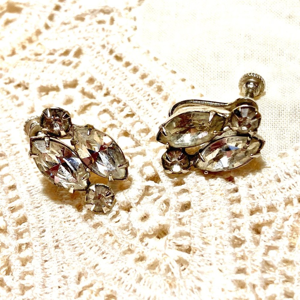 Vintage Screwback Rhinestone Earrings